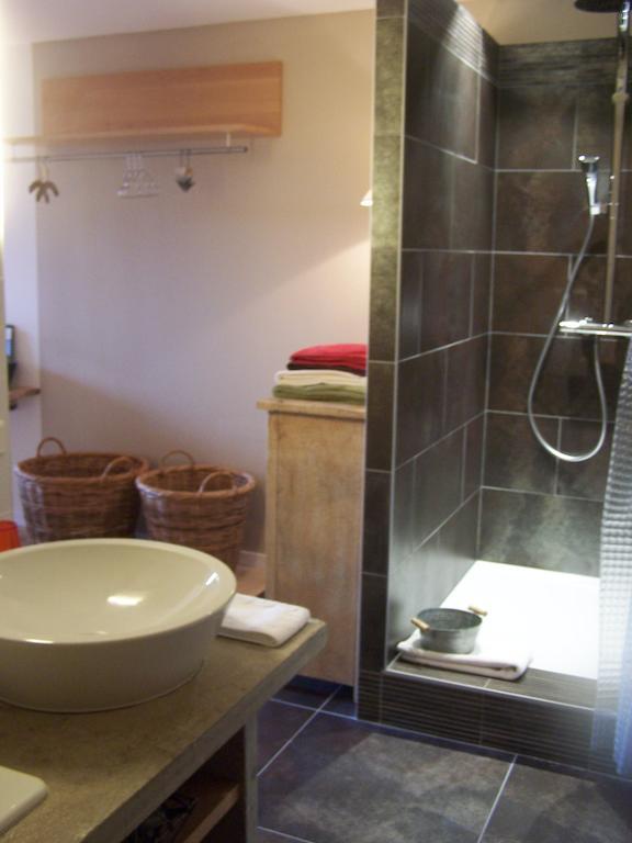 Pommiers  Clos De Pomeirゲストハウス 部屋 写真