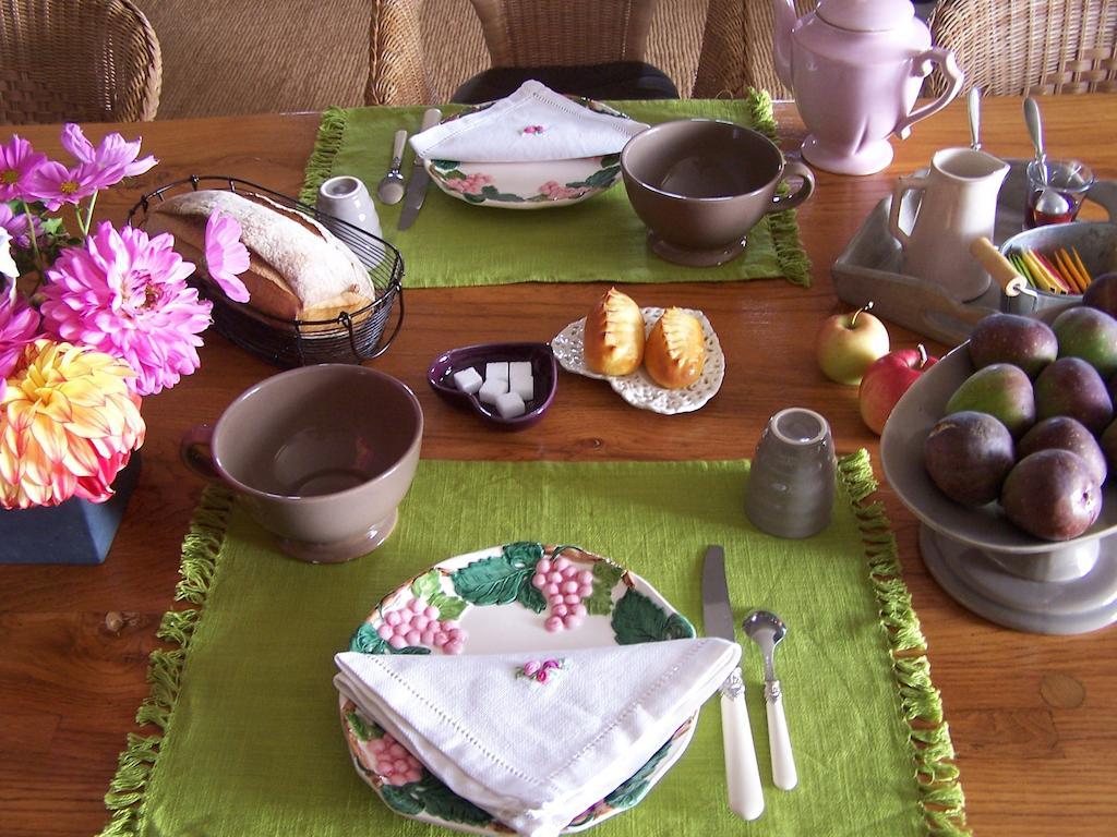 Pommiers  Clos De Pomeirゲストハウス エクステリア 写真